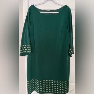 Jessica Howard Green Sheath Dress with Bell Sleeves